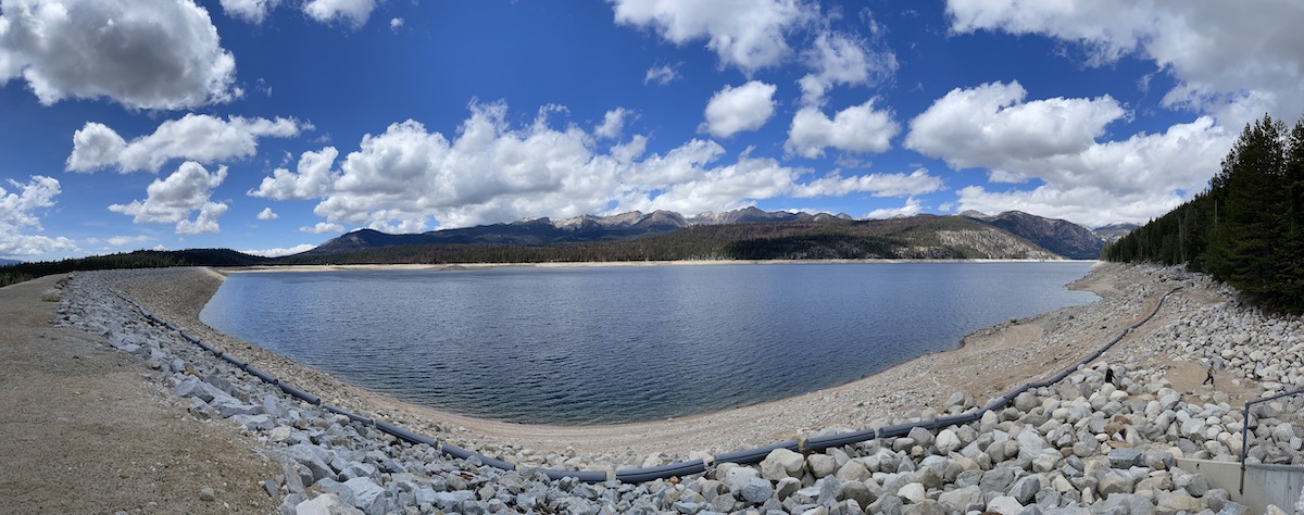 The dam at Lake Thomas Edison